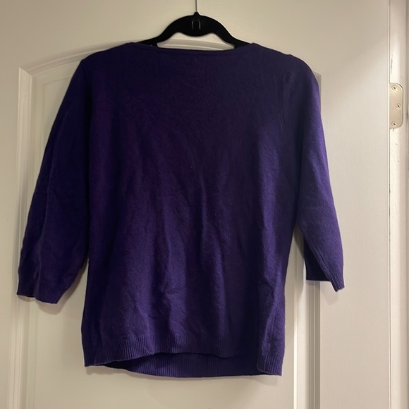 Lord and Taylor Large purple 100% cashmere sweater - Picture 3 of 3